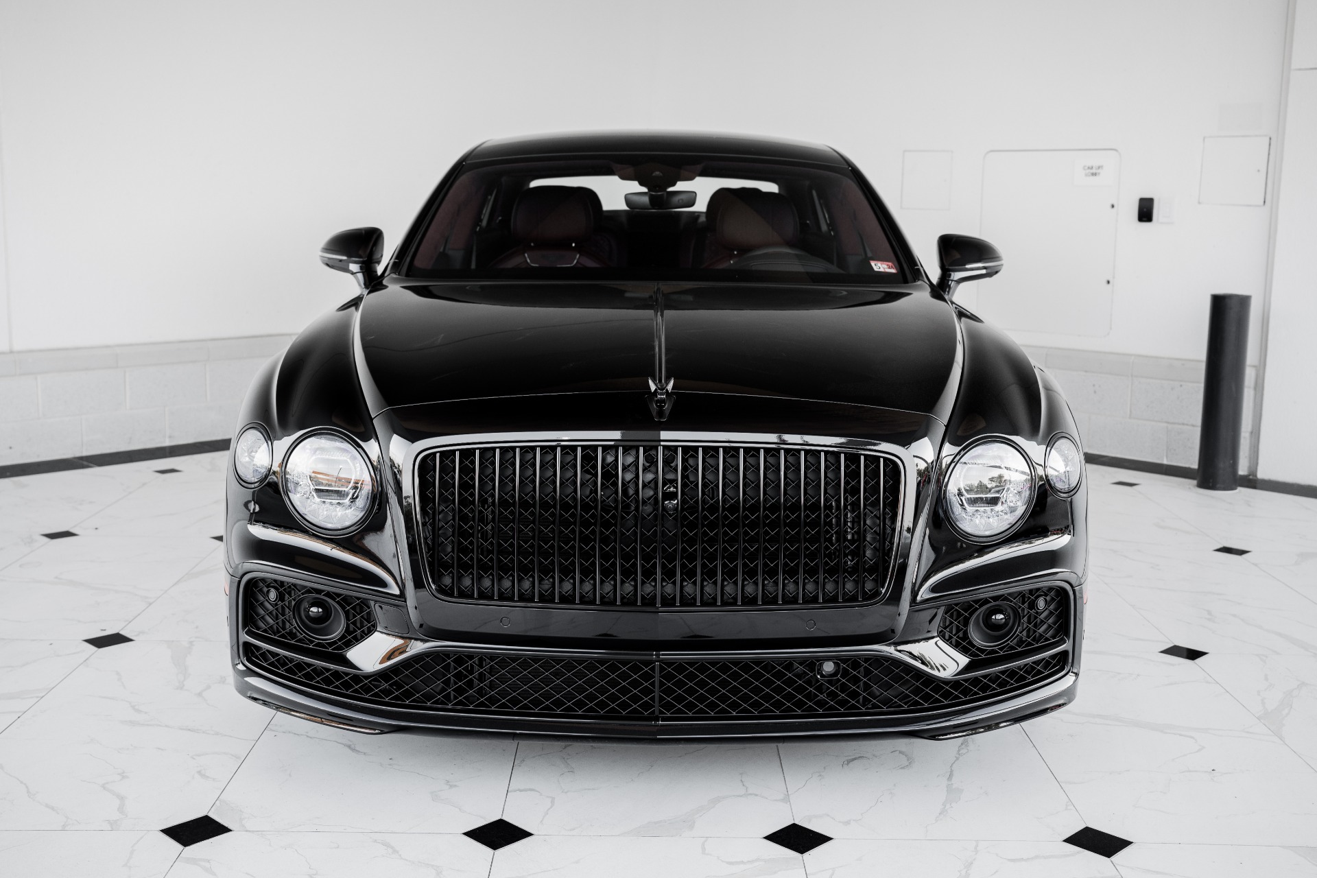 2023 BENTLEY FLYING SPUR AZURE