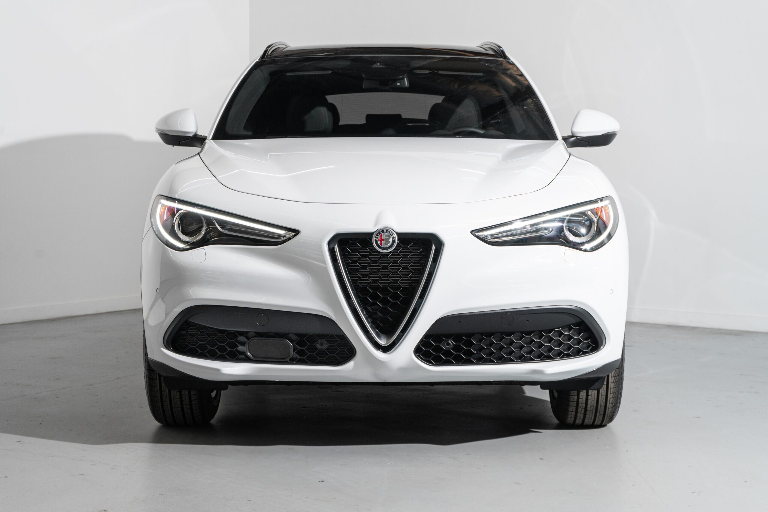 Alfa Romeo Stelvio TI AWD Sport Util