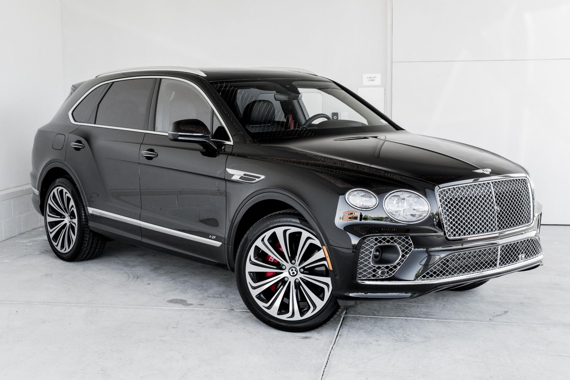 2022 BENTLEY BENTAYGA V8 For Sale