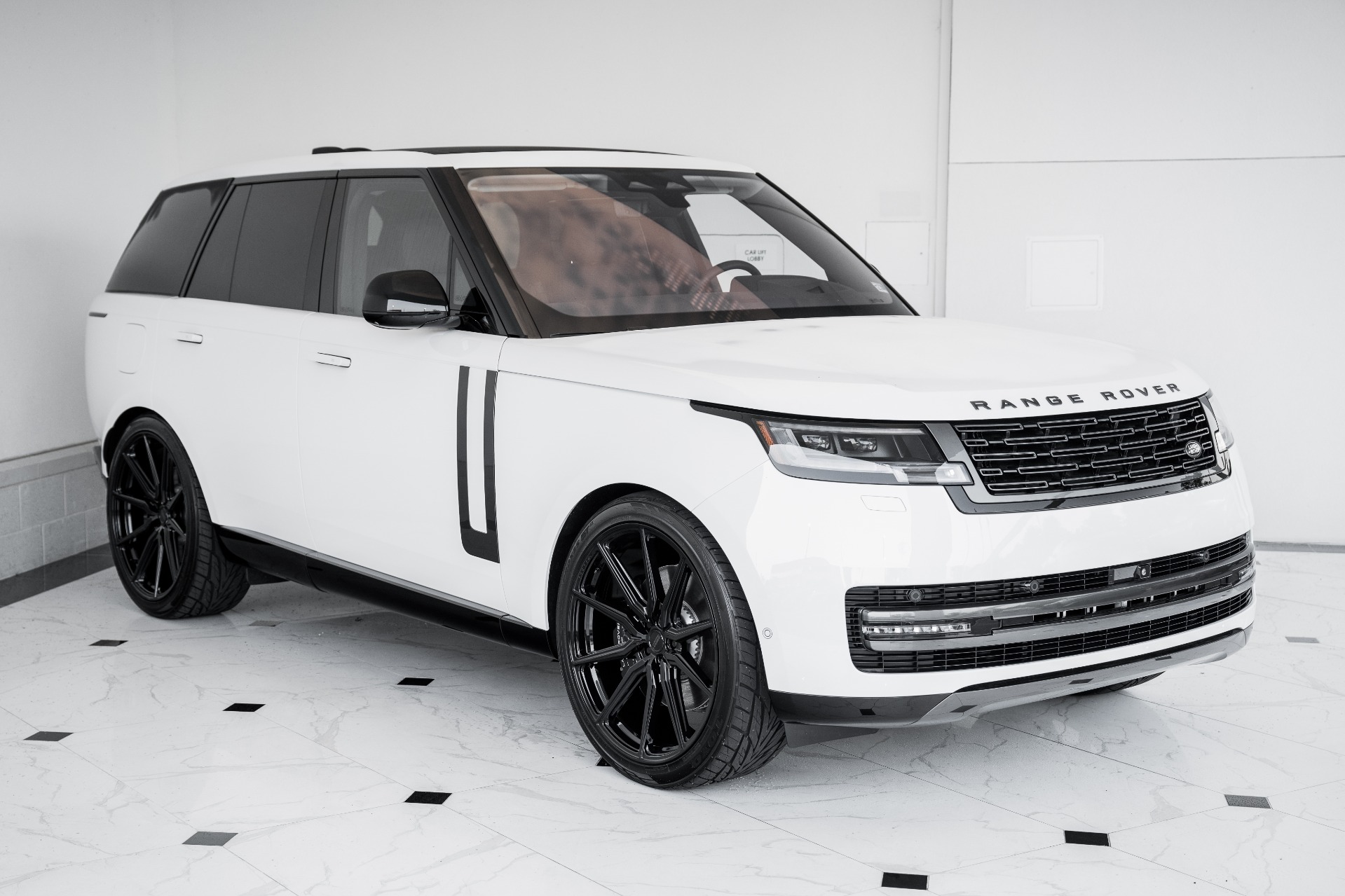 2023 RANGE ROVER SE P530 V8 For Sale