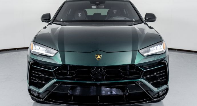 2022 Lamborghini Urus Graphite Capsu